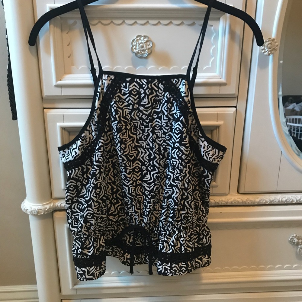 Xhilaration tribal tank top
